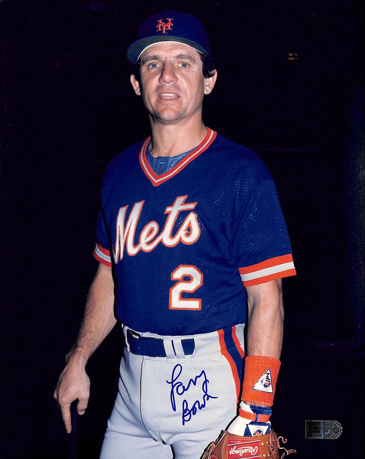 Larry Bowa Signed Photograph - 8x10 Image #1 Matted & Framed