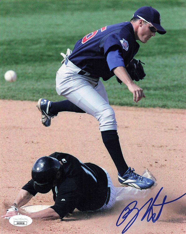 Ryan Theriot Signed 8x10 Chicago Cubs (JSA NN59956) — RSA