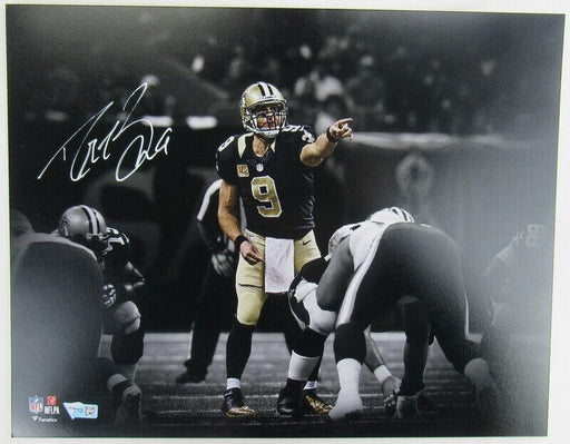 Drew Brees Signed Framed New Orleans Saints 11x14 Football Photo