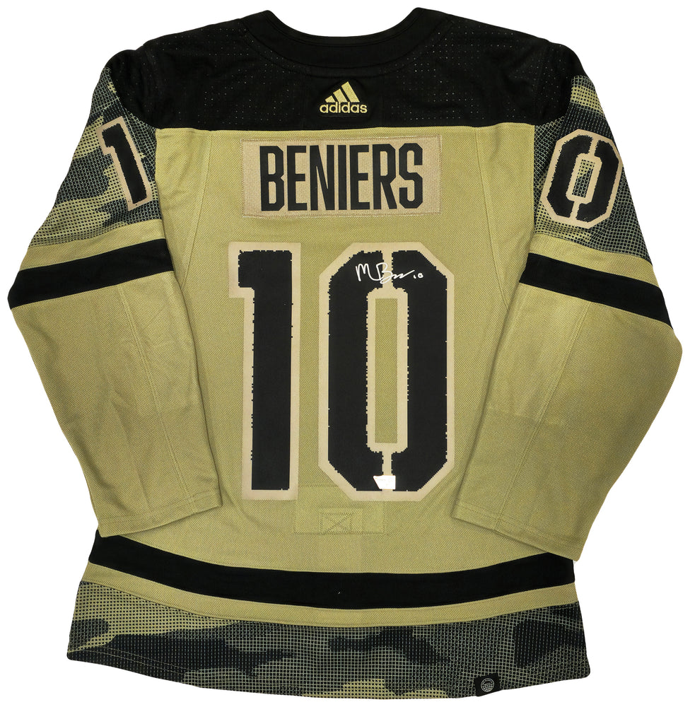 Seattle Kraken Matty Beniers Autographed Camo Salute Adidas Authentic Jersey Size 44 Fanatics Holo