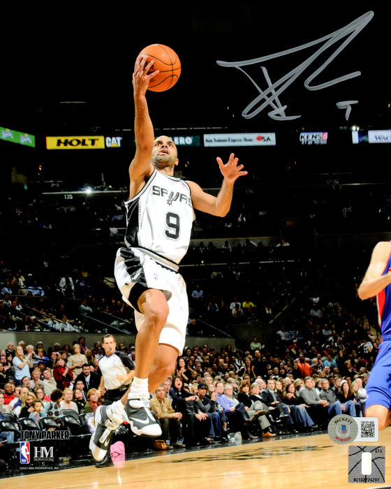 Tony Parker Autographed 8x10 Photo San Antonio Spurs Beckett BAS Witness