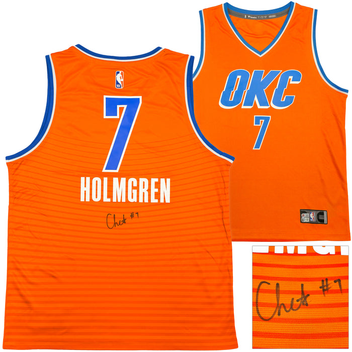 Oklahoma City Thunder Chet Holmgren Autographed Red Fanatics Jersey Size L Beckett BAS Witness