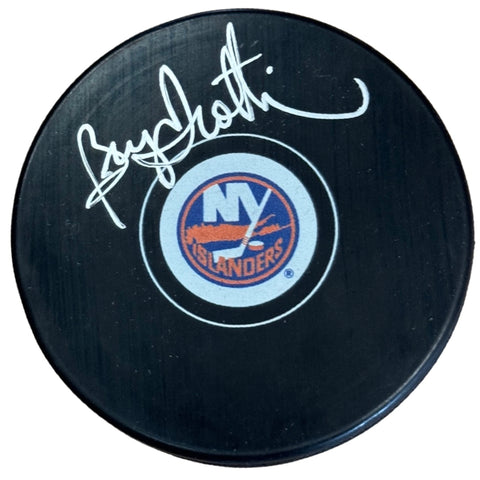 Hockey Puck signed deals