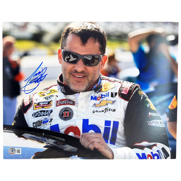 Tony Stewart Signed Pose 1 11x14 Photo (Beckett)