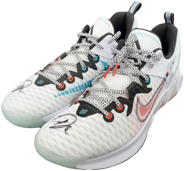 Giannis Antetokounmpo Autographed White Nike Immortality Shoes Milwaukee Bucks Size 13 Pair Beckett BAS QR Stock #197432 - RSA