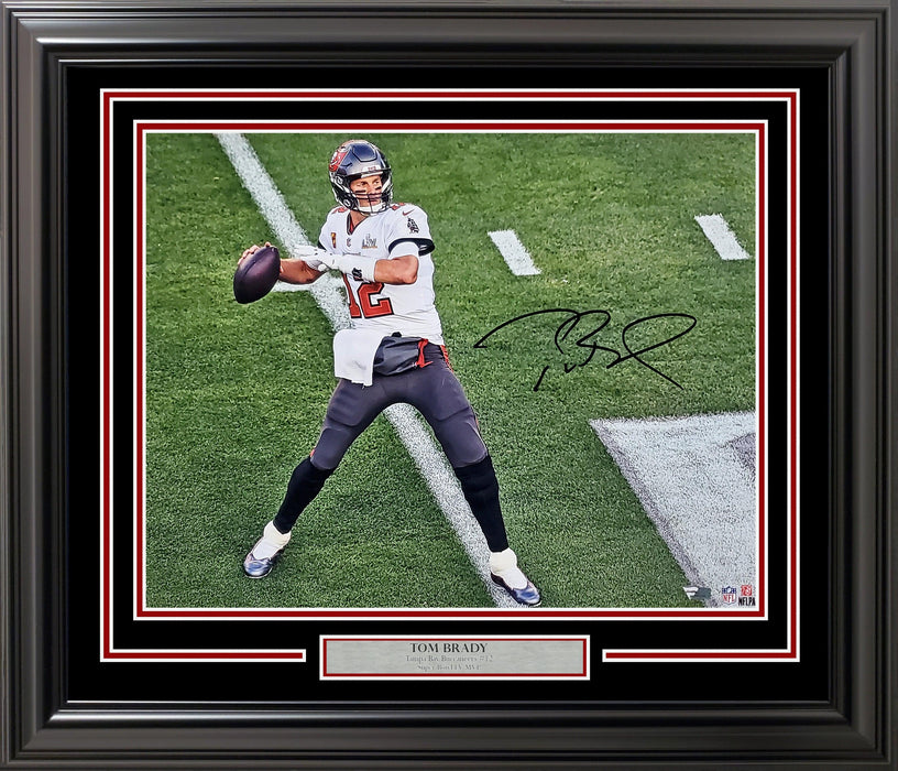 Tom Brady Autographed Framed 16x20 Photo Tampa Bay Buccaneers Super Bowl LV Fanatics Holo Stock #197158 - RSA