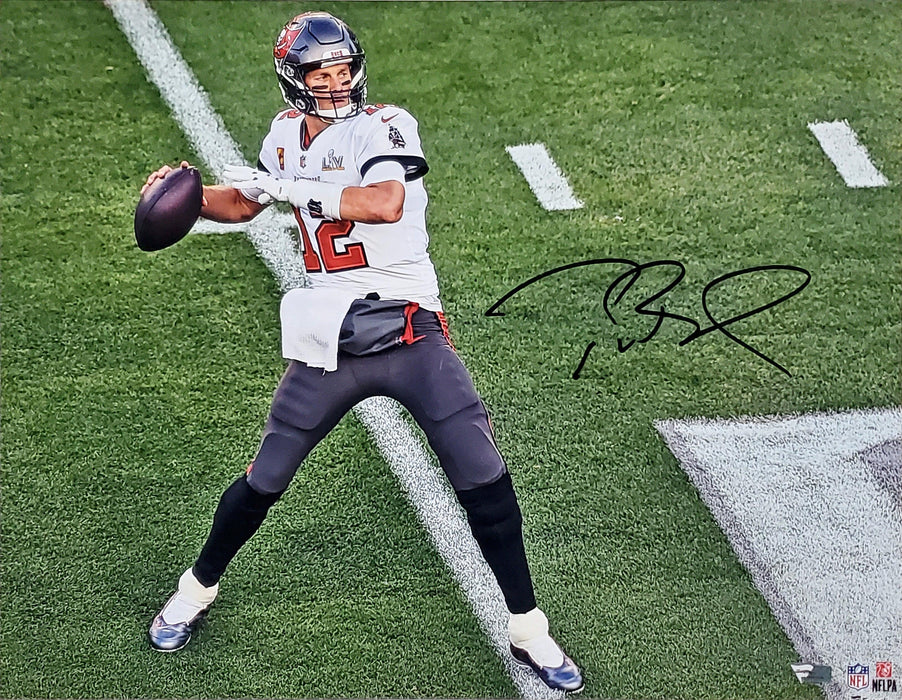 Tom Brady Autographed Framed 16x20 Photo Tampa Bay Buccaneers Super Bowl LV Fanatics Holo Stock #197158 - RSA