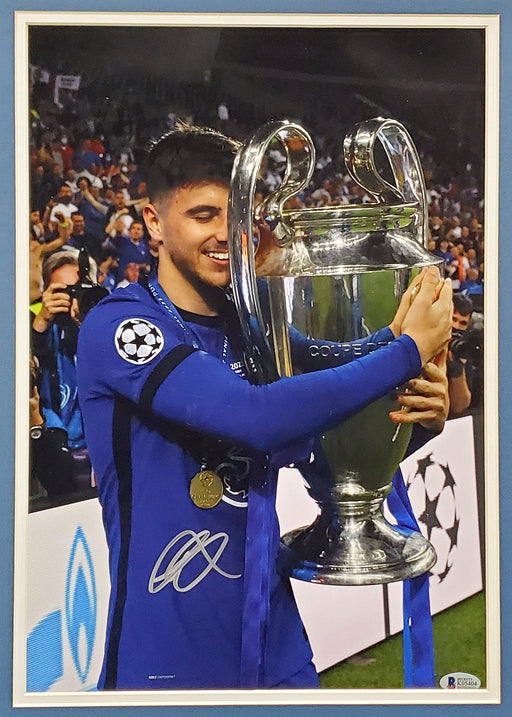 Mason Mount Autographed Framed 11x14 Photo Chelsea F.C. Beckett BAS Stock #197148 - RSA