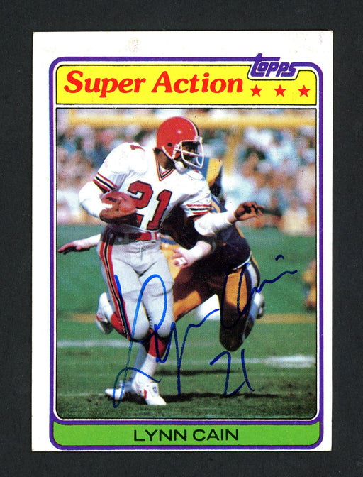 Lynn Cain Autographed 1981 Topps Card #73 Atlanta Falcons SKU #160225 - RSA