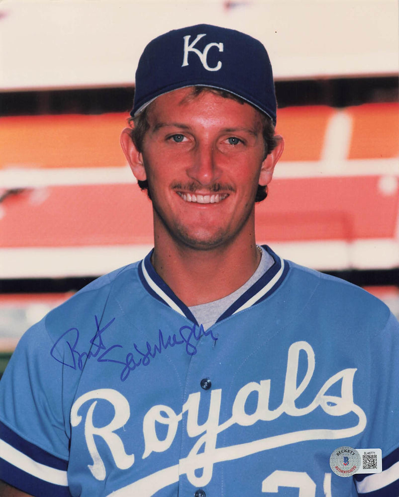 Bret Saberhagen autographed baseball card (Kansas City Royals