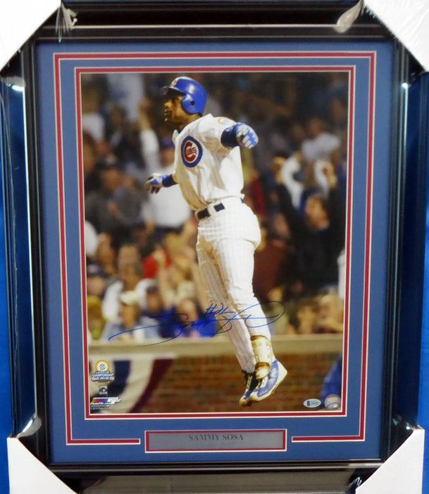 Sammy Sosa Autographed and Framed Chicago Cubs Jersey