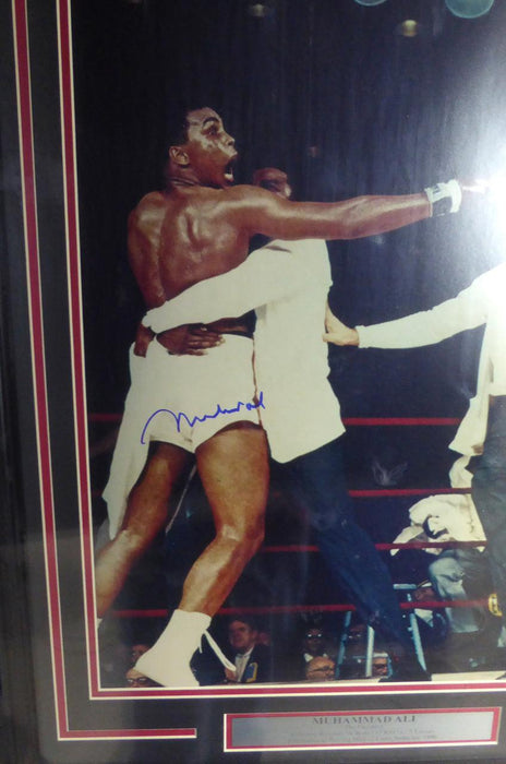 Muhammad Ali Autographed Framed 16x20 Photo PSA/DNA #S14059 - RSA