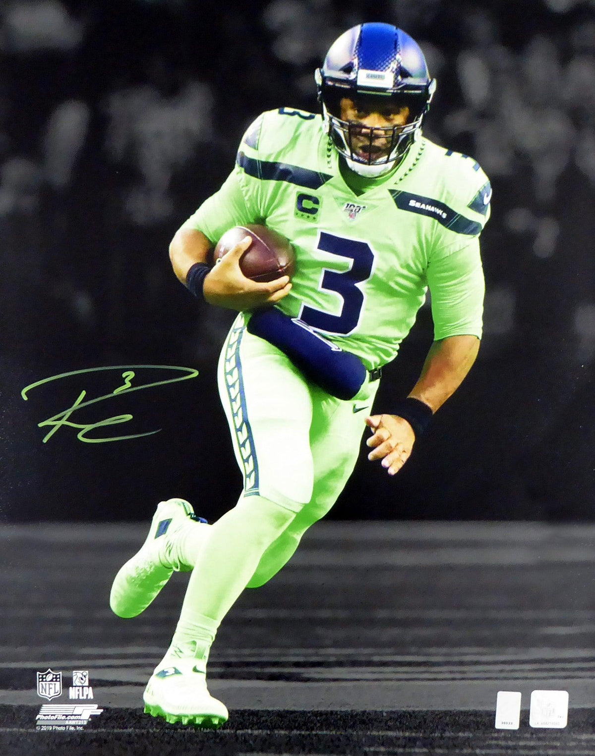 Russell Wilson Autographed Framed 16x20 Photo Seahawks Super Bowl