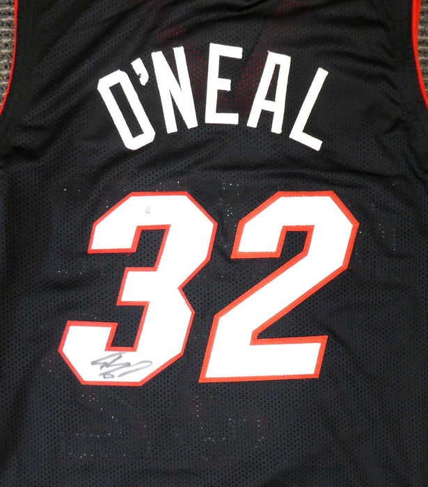 Miami Heat Shaquille O'Neal Autographed Black Jersey On 3 Beckett BAS Stock #191015 - RSA