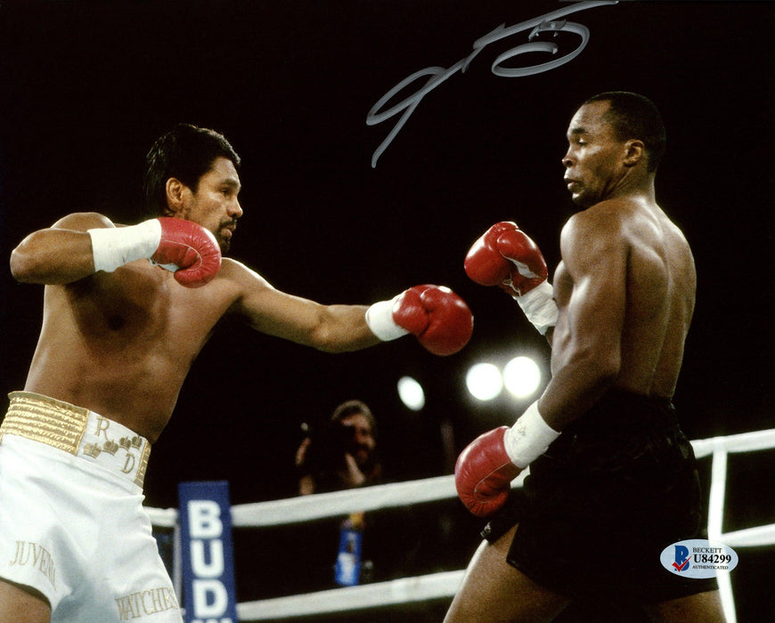 Sugar Ray Leonard Autographed 8x10 Photo vs. Roberto Duran Beckett BAS Stock #178117 - RSA