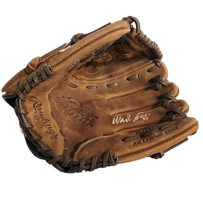 Wade Boggs Signed Rawlings Fielding Glove (JSA) - RSA