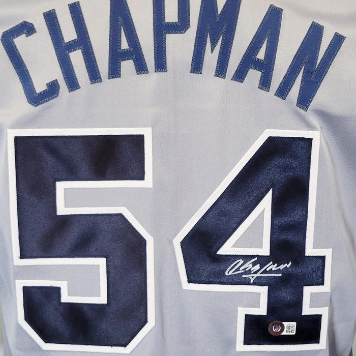 Aroldis Chapman Signed New York Grey Baseball Jersey (Beckett) - RSA