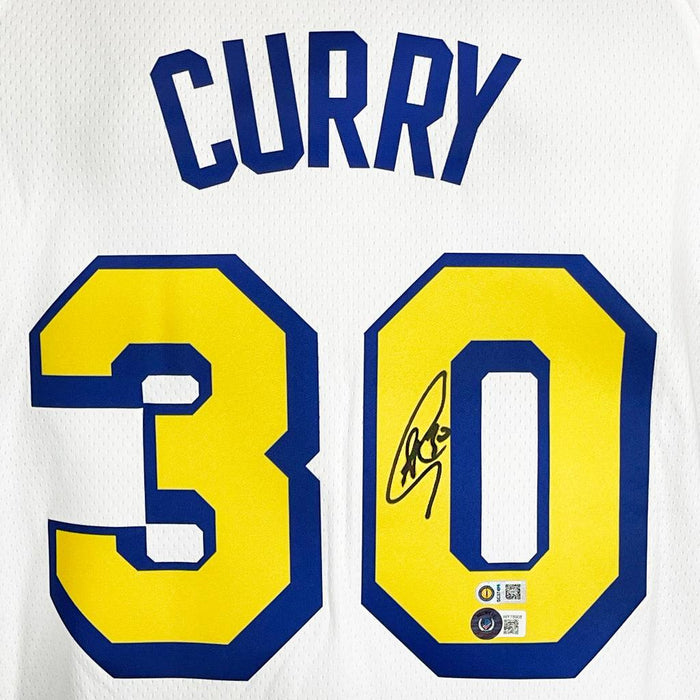 Autographed Golden State Warriors Stephen Curry Fanatics Authentic Nike  Gold Hardwood Classics Swingman Jersey