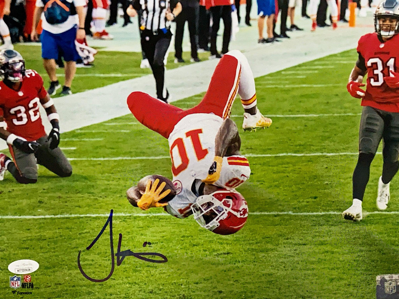 Tyreek Hill Autographed Kansas City Chiefs Backflip 8x10 Photo (JSA) — RSA