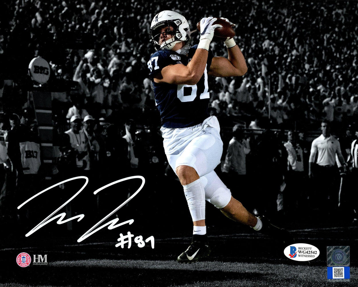 Pat Freiermuth Autographed 8x10 Photo Penn State Nittany Lions Beckett BAS Stock #191146 - RSA