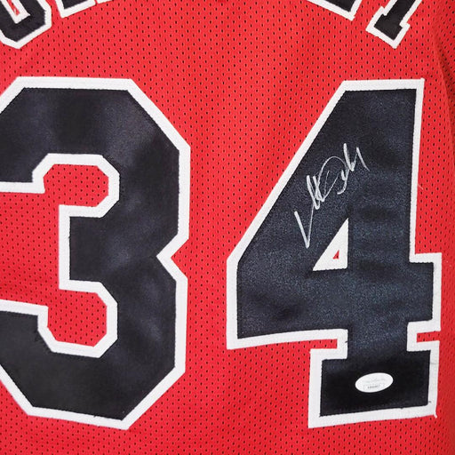 Charles Oakley Signed Chicago Red Basketball Jersey (JSA) - RSA